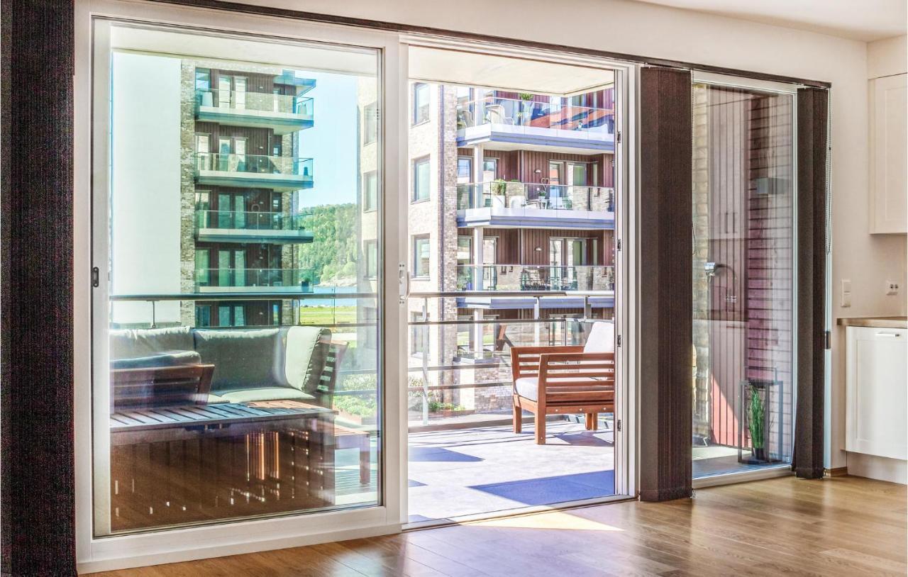 Awesome Apartment In Kristiansand With Wifi Extérieur photo