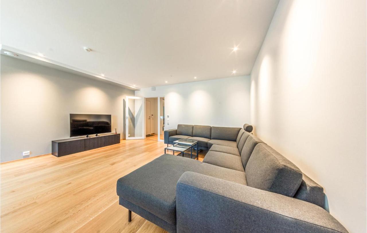 Awesome Apartment In Kristiansand With Wifi Extérieur photo